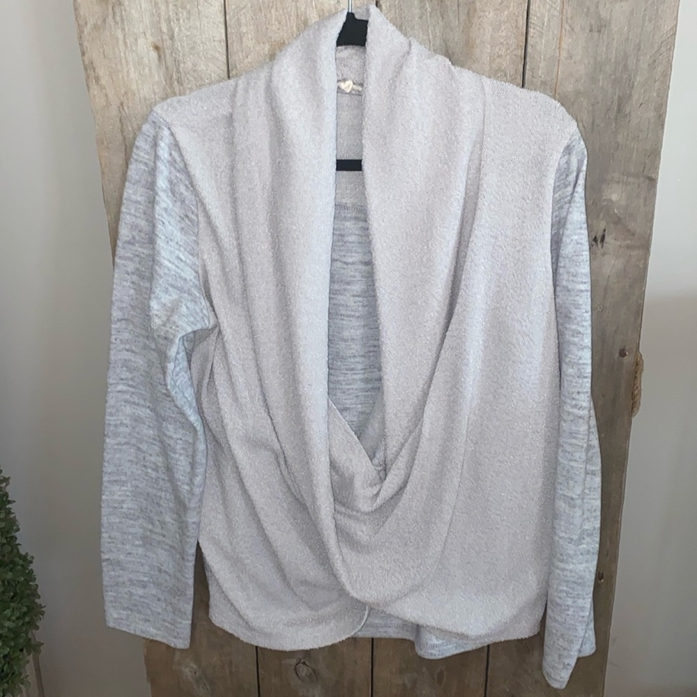 MYSTREE Wrap Twist Sweatshirt sz Small
